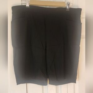 Liz Claiborne Black Women's Dress Shorts